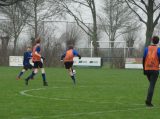 Onderlinge wedstrijd S.K.N.W.K. JO17-1 en S.K.N.W.K. JO16-1 (15-01-2022) (12/81)